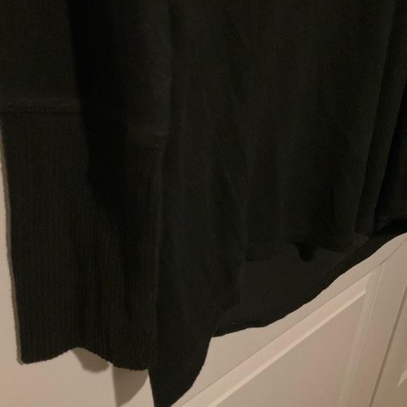 Brand New Black Women's Sweater - Picture 4 of 7